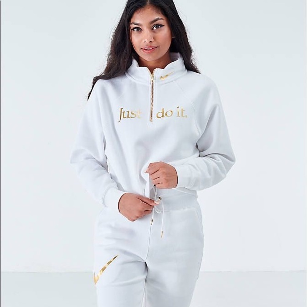 Nike Sportswear Shine White & Gold Half Zip Fleece Sweatshirt, Size M